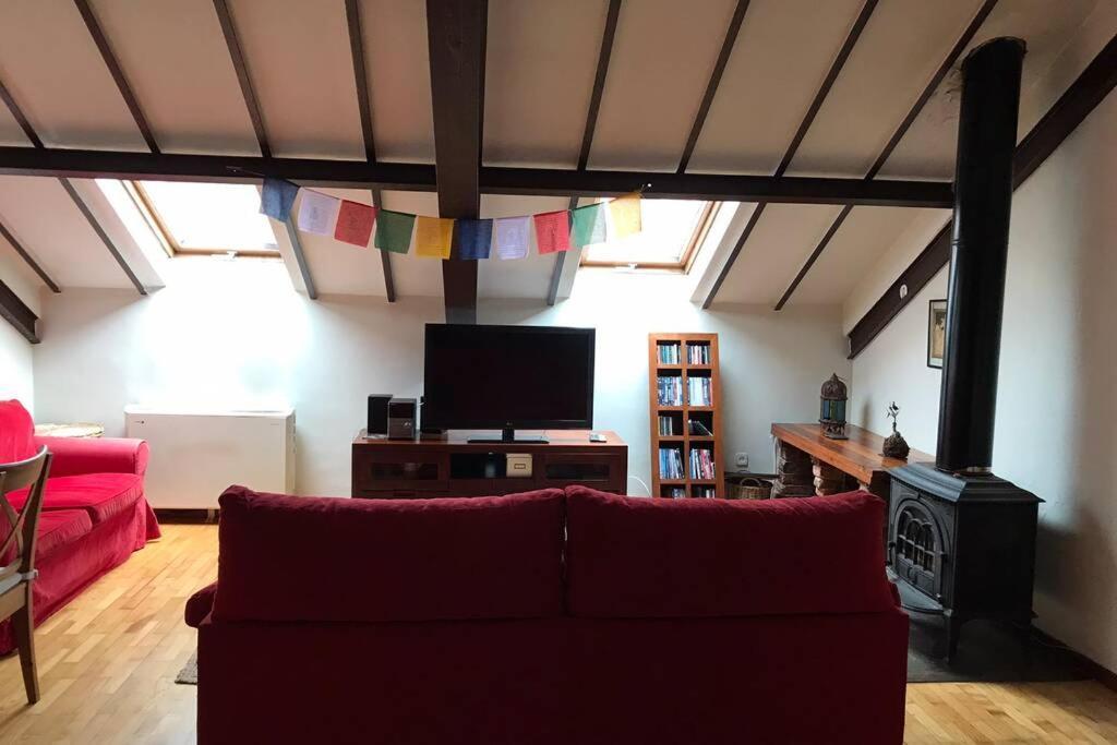 Апартаменты Apartamento En Pleno Centro Catedral Овьедо Экстерьер фото